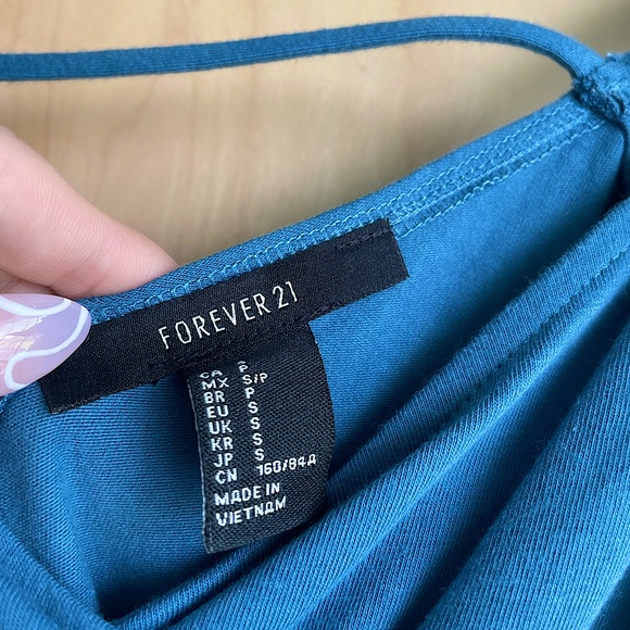 Forever 21 Fit & Flare Summer Dress - Picture 3 of 3